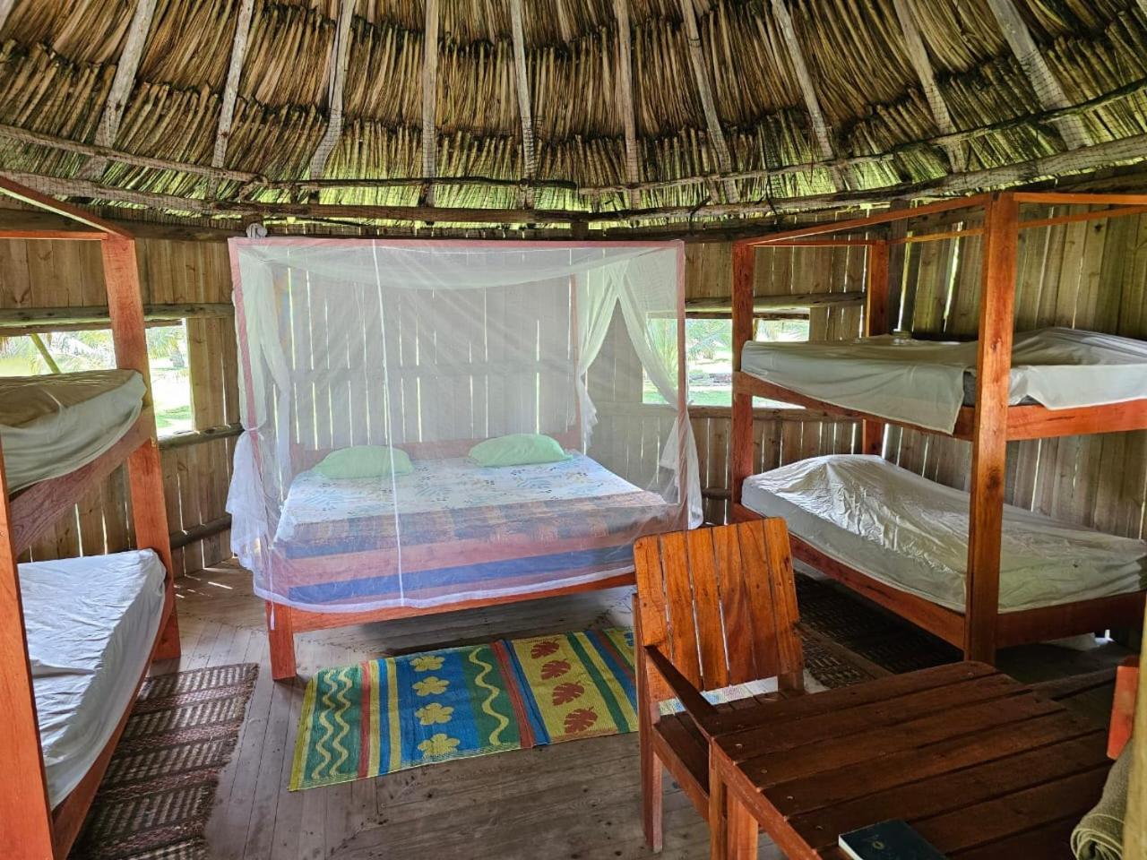 Playa Brava Teyumakke Hostal *